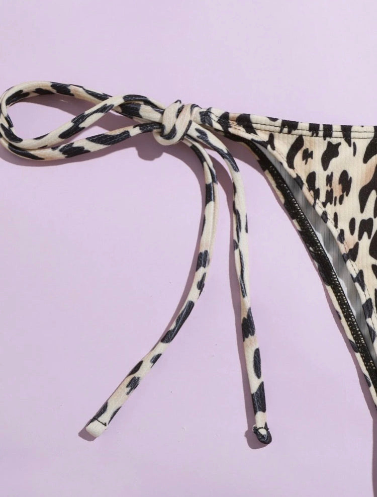 Leopard Buckle Tie Side Bikini Swimsuit