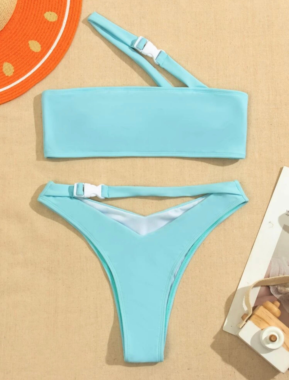 Cut-out Buckle Decor Bikini Swimsuit