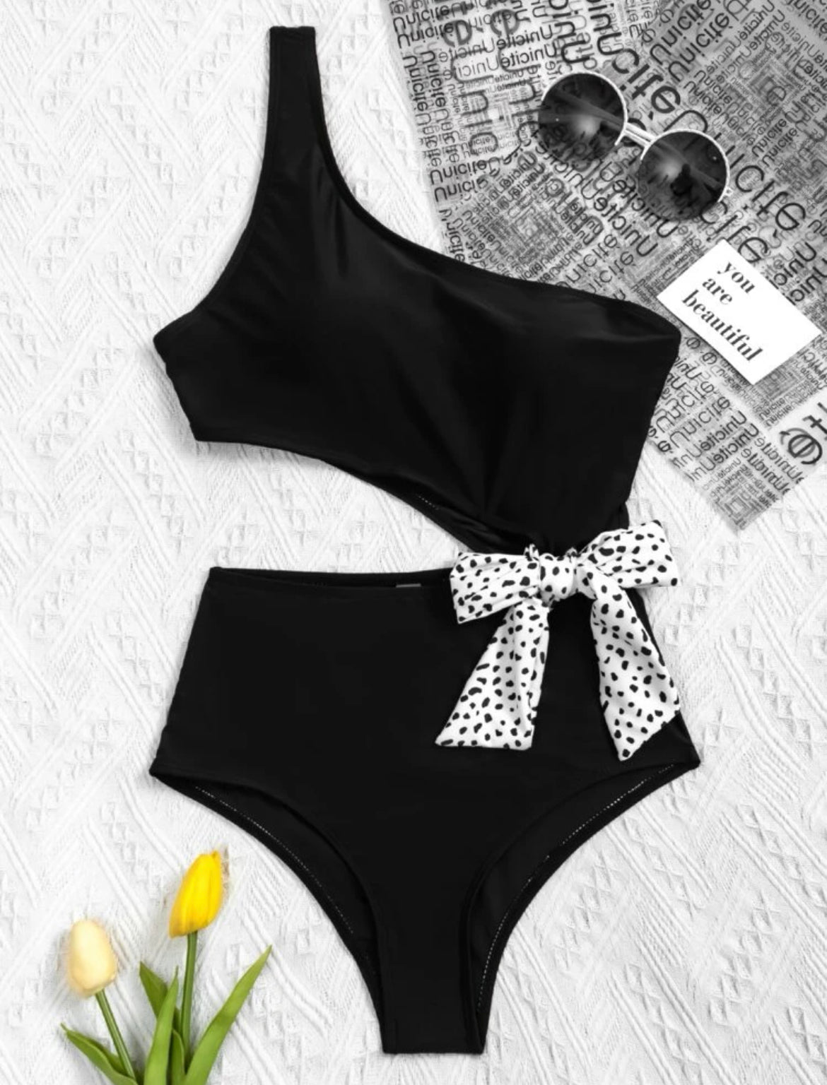 Cut-out Knot Waist One Shoulder One Piece Swimsuit