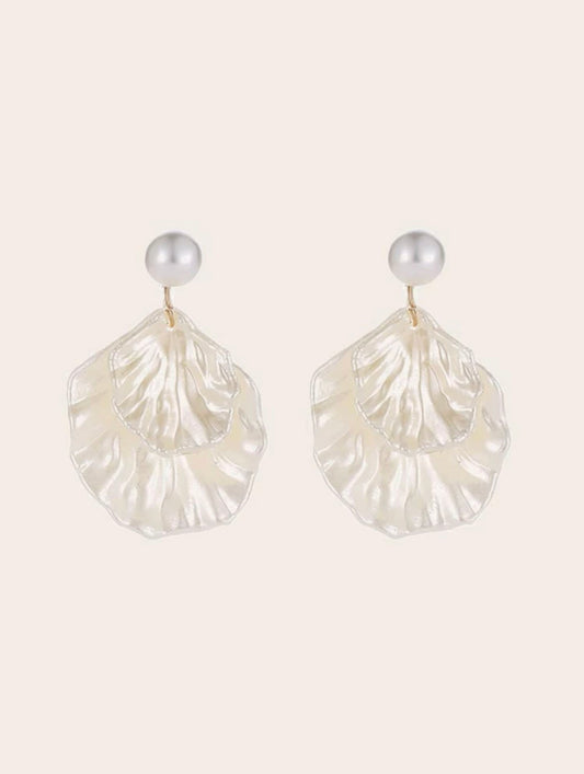 Faux Pearl Shell Shaped Drop Earring 1pair