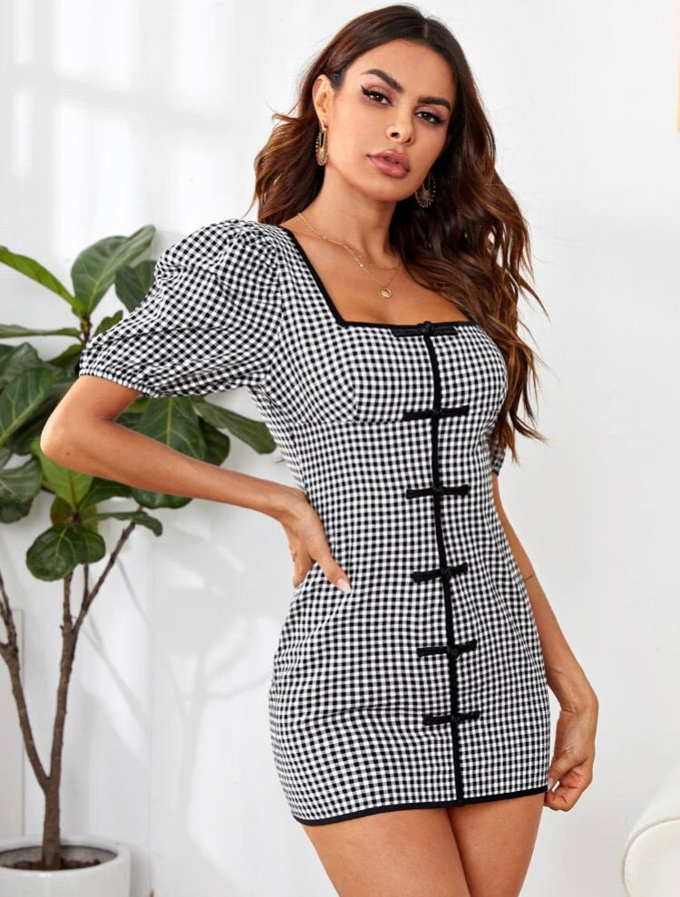 Puff Sleeve Frag Button Front Gingham Dress