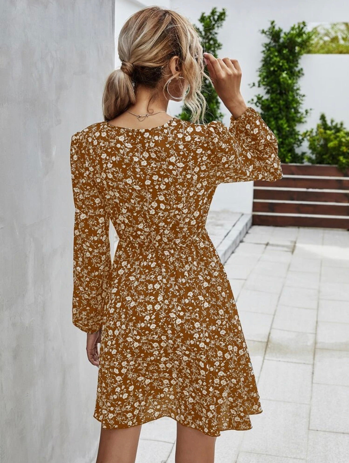 Floral Print Surplice Neck Puff Sleeve Dress
