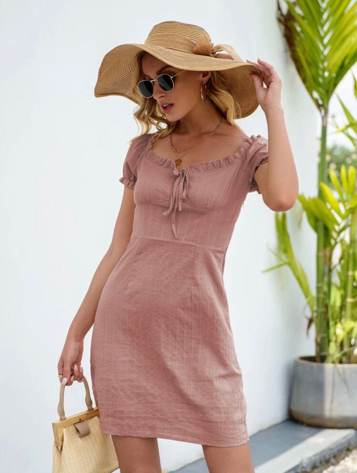 Sweetheart Neck Frill Trim Fitted Dress