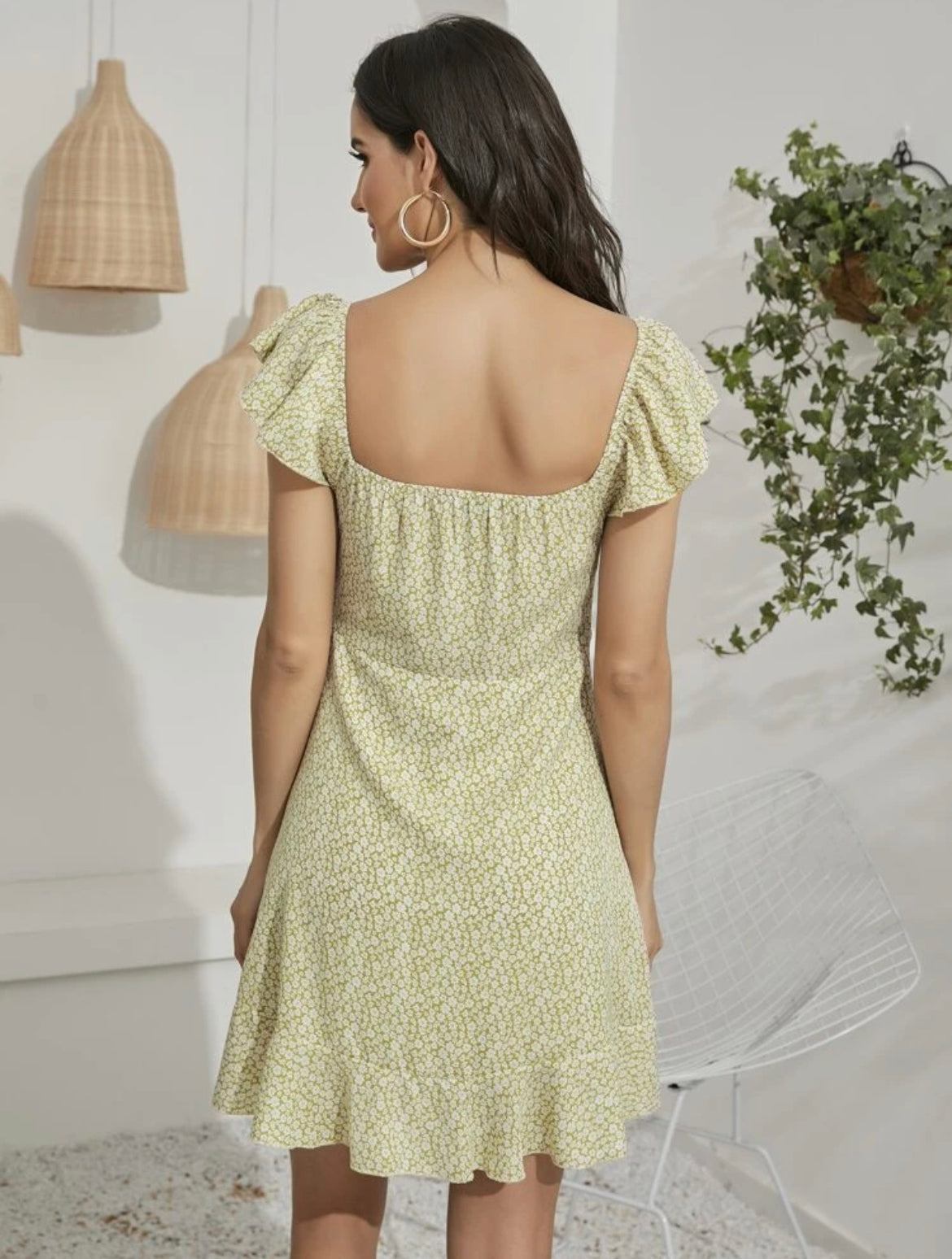 Ditsy Floral Ruffle Trim Sweetheart Neck Dress