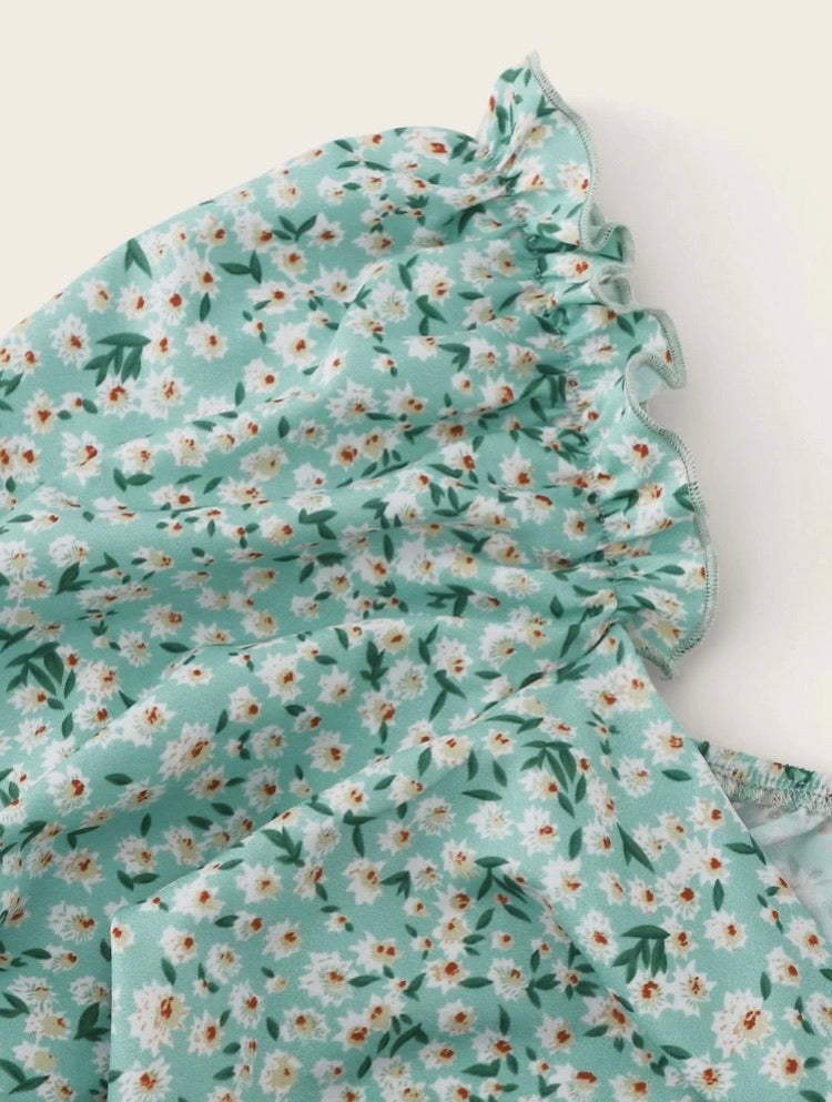 Ditsy Floral Print Frill Trim Tie Front Crop Top