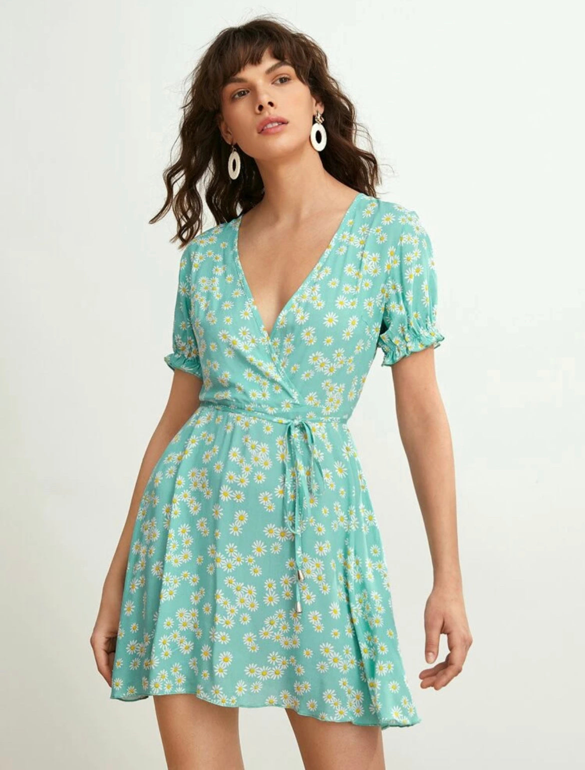 Surplice Neck Tie Front Daisy Floral Dress